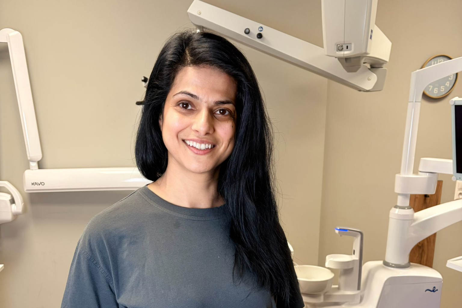 Zolfia Omari, Zahnarztpraxis Mangelsdorf